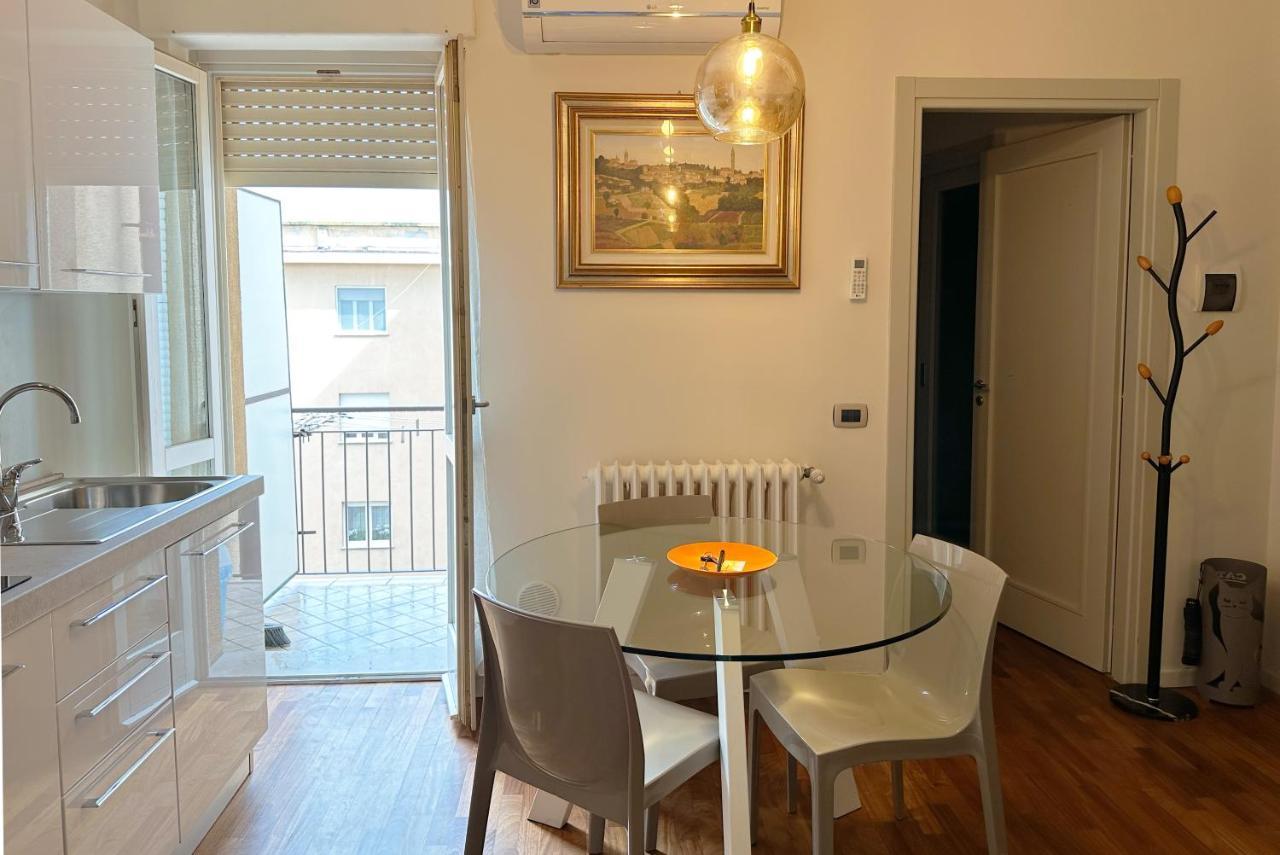 알바 La Casa Di Paola E Betti 아파트 외부 사진